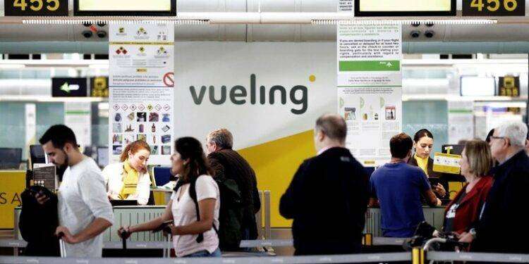 L’Antitrust avvia un’istruttoria su Vueling per i bagagli