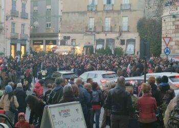 Un minuto di chiasso per le donne, cortei e sit-in a Cagliari