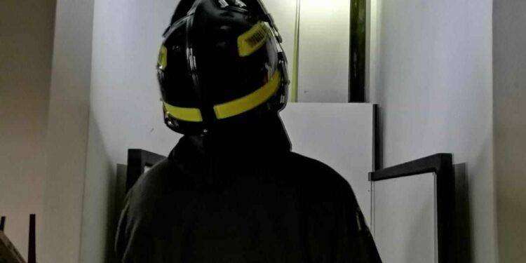 Cardedu, precipitato nella fossa di un impianto montacarichi: gravemente ferito