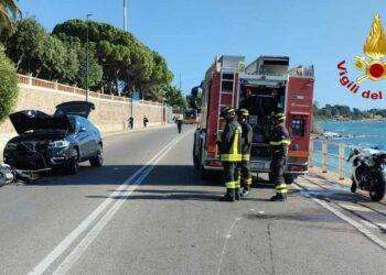 Margine Rosso, scontro tra due moto e una macchina: due feriti gravi