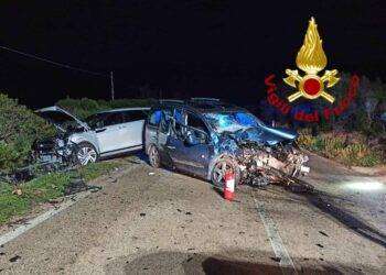 Gallura, scontro frontale: 4 feriti