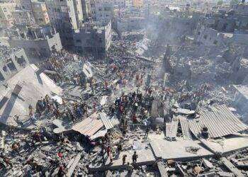 Genocidio a Gaza, il regime sionista ha ucciso oltre 8000 civili tra cui 3000 bambini