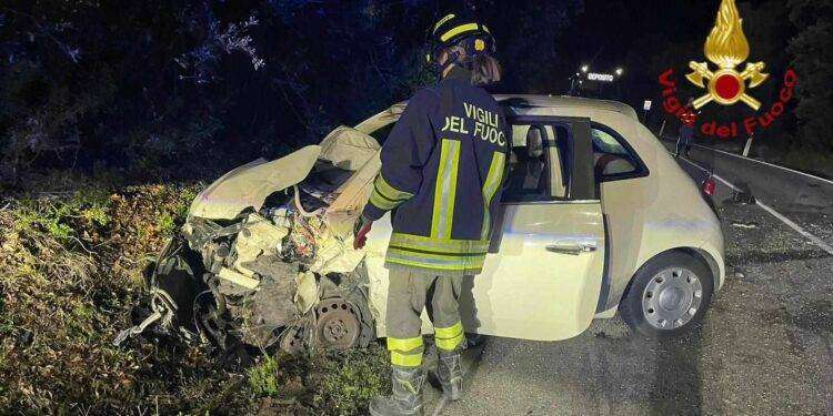 Frontale a Olbia, due giovani feriti