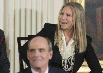 Barbra Streisand si racconta, esce il memoir tra musica, film e amori