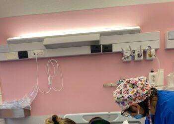 Cure e medicazioni, visore 3D aiuta i bimbi a vincere la paura