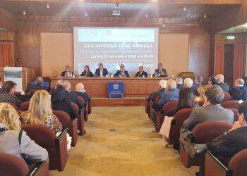 Lavoro per i giovani e aiuti alle imprese argini a spopolamento