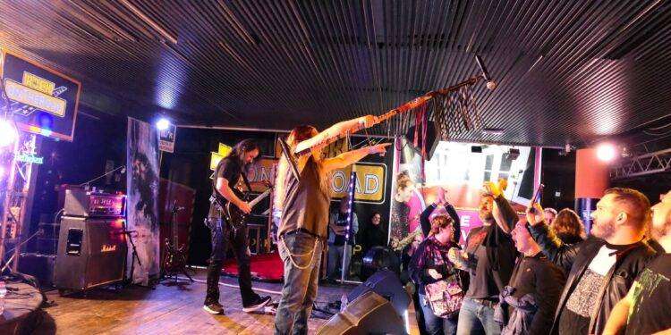 Musica, Pino Scotto in Sardegna per una data a maggio 2024: concerto il 31 al Bosa in Rock