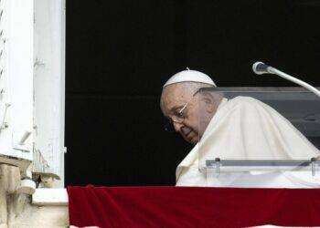 Il Papa con la voce affaticata, ‘non sto bene di salute’