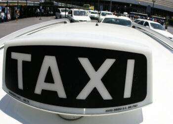L’Antitrust richiama Roma, Milano e Napoli sui taxi