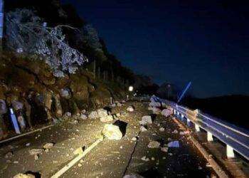 Frana sulla SS 125 vicino ad Urzulei: strada chiusa al traffico