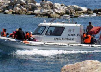 Grecia, affonda nave mercantile al largo di Lesbo: dispersi