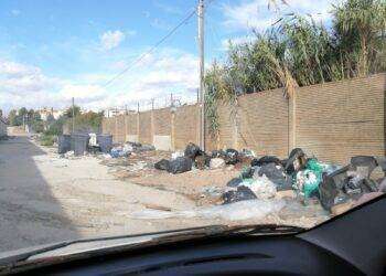 Cagliari, mega discarica vicino al cimitero di San Michele