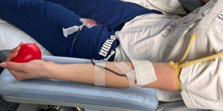 Sangue, studenti Alberghiero Sassari a lezione di generosità