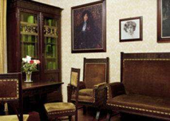 Autunno in Barbagia a Nuoro tra artigianato e Grazia Deledda