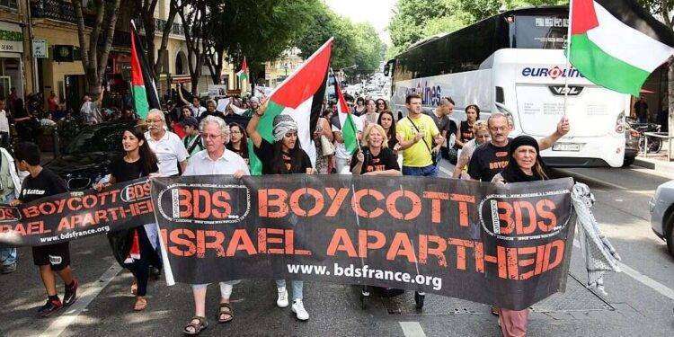 Campagna di opposizione alla guerra israeliana: sit- in a Cagliari per il boicottaggio di Teva