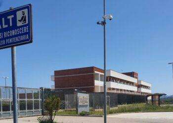 Carceri: un’ispettrice e due agenti aggrediti a Sassari