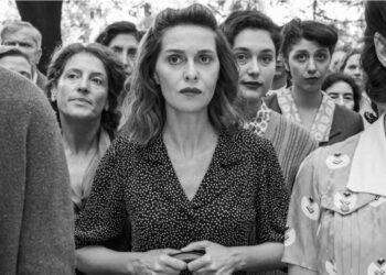 Tutti pazzi per Cortellesi, il cinema italiano sugli scudi