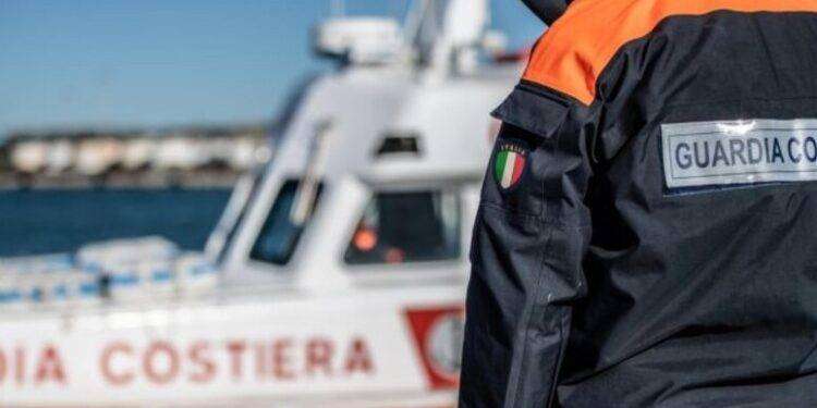 Collisione nave-peschereccio, individuato corpo del disperso