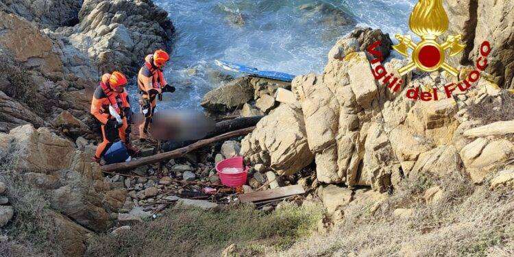 Trovato morto dopo naufragio: tragedia a La Maddalena
