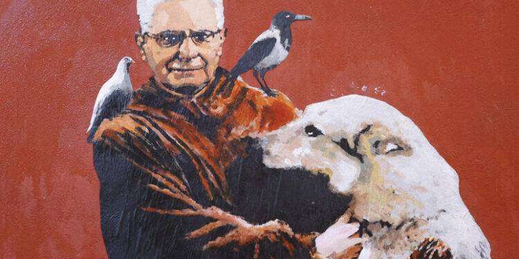 Un murales con Mattarella per la lotta alla ‘caccia selvaggia’