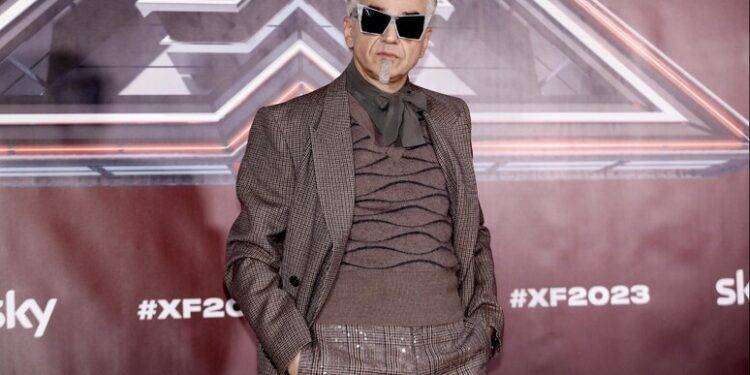 Morgan fuori da X Factor per comportamenti incompatibili