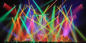 Turismo, bando per contributi ai Comuni per il ‘Cartellone degli eventi di Capodanno 2023’