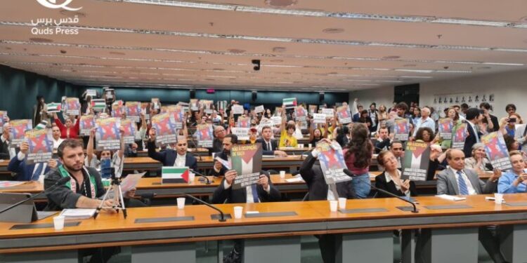 60 deputati brasiliani chiedono al proprio governo di ritirare il suo ambasciatore da Israele