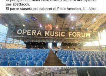 L’Assessore Picciau annuncia in pompa magna Pio e Amedeo all’Opera Music Forum, ma è flop senza precedenti
