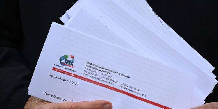 Uil pensionati pronta a sciopero generale contro la manovra