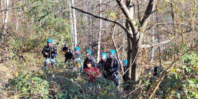 No Tav, protesta al cantiere: “Salvini vuole l’Altà velocità e il Ponte sullo Stretto, due opere che usano soldi pubblici per devastare territori”