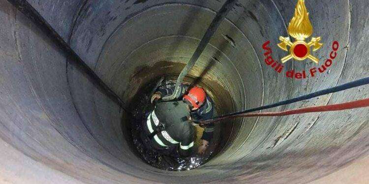 Cagliari, 74enne cade in un pozzo: salvato dai Vigili del Fuoco