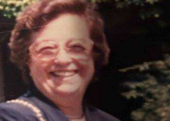 È mancata prematuramente all’affetto dei suoi cari Luigia nota Luisella Poma in Floris