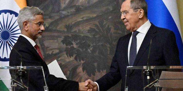 Multipolarismo, India e Russia rafforzano la produzione congiunta di attrezzature militari