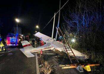 Cadono due ultraleggeri, tre feriti