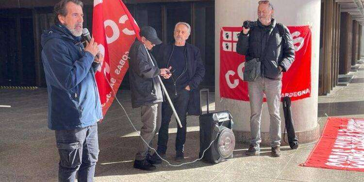 Sciopero scuola, Cobas contro tagli a 42 autonomie in Sardegna