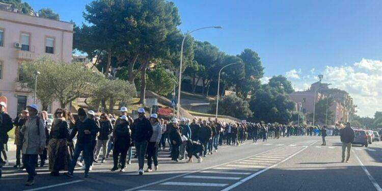 Dipendenti Comuni chiedono comparto unico, 2mila in corteo