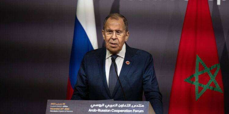 Il ministro degli Esteri russo Lavrov è in visita a Tunisi