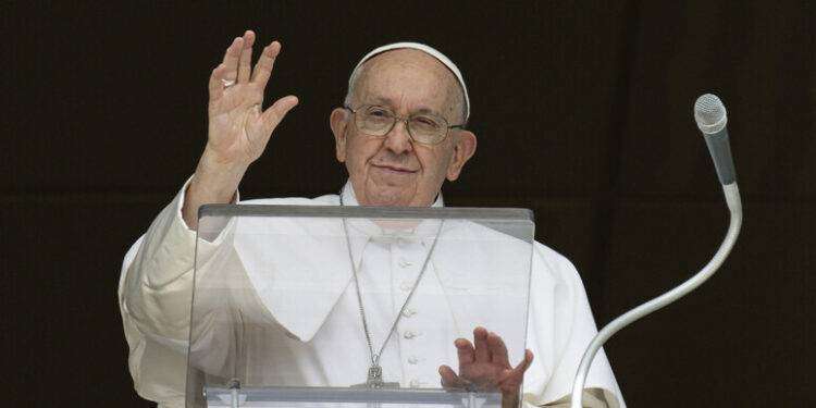 Esce il 19 marzo ‘Life’, prima autobiografia di Papa Francesco