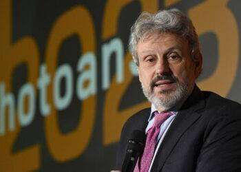 Malore per il politologo Vittorio Emanuele Parsi: operato d’urgenza