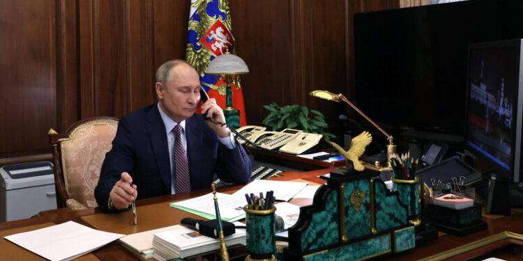 Mosca, telefonata Putin-Abu Mazen su conflitto a Gaza