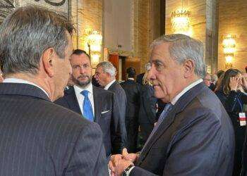 Tajani, grave che cecchini sparino nelle chiese a Gaza