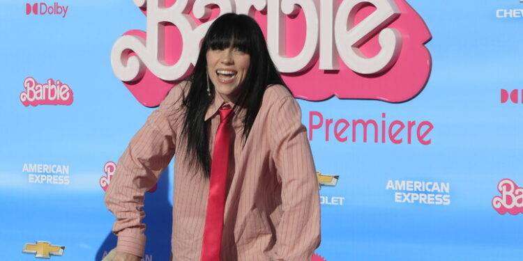 Billie Eilish fa coming out: “Mi piacciono le donne, non era ovvio?”