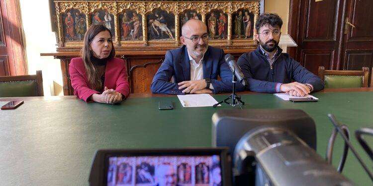 Truzzu, ‘Mengoni investimento per futuro’: ancora nessuna notizia sulla prenotazione per il concerto