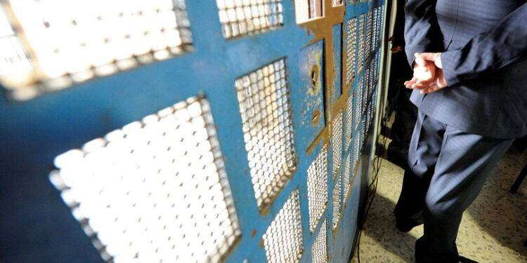 Diretta sui social dalla cella, denunciati tre detenuti