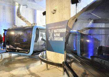 Stop di tre mesi per la traversata del Cervino in funivia