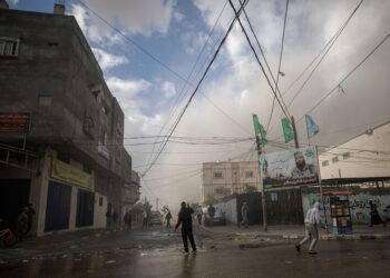 Gaza, 12 morti in un raid del regime sionista israeliani su Rafah: tra loro dei bambini