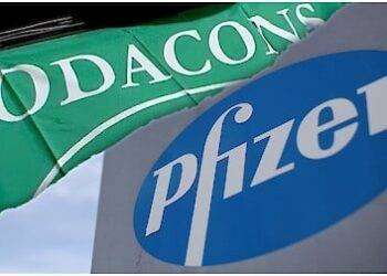 Il Codacons attacca lo spot Pfizer con Michele Placido: “Non va mandato in onda”