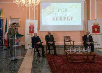 Presentato a Cagliari il calendario 2024 dell’Esercito