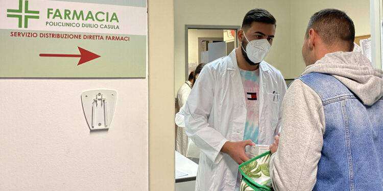 Al Policlinico prenotazione web e nuovi orari per ritiro farmaci