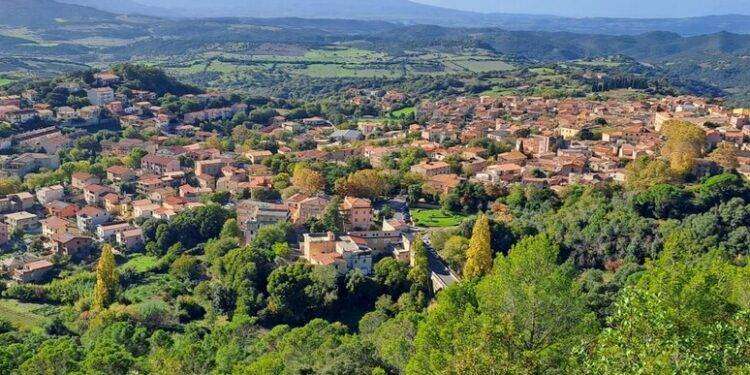 Pedinava la ex compagna, 33enne arrestato per stalking